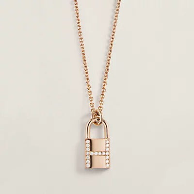 [CLOVER JEWELRY]HM ADVANCED NICHE LOCK HEAD NECKLACE DIAMONDS