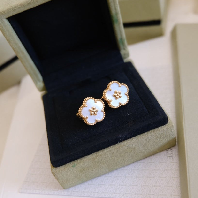 [CLOVER JEWELRY]LUCKY PINK GOLD WHITE MOP EARRINGS