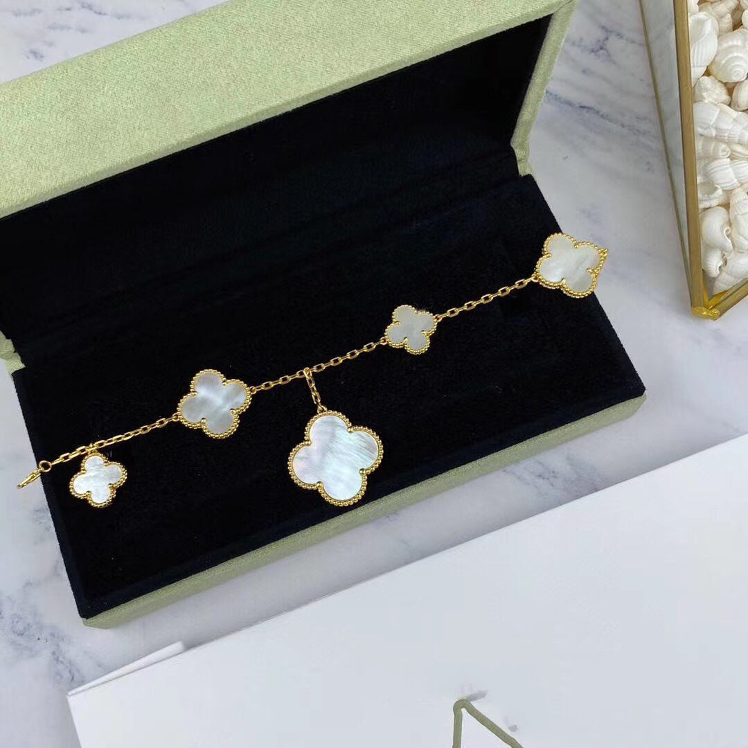 [Camiery]MAGIC CLOVER MOP GOLD BRACELET 5 MOTIFS