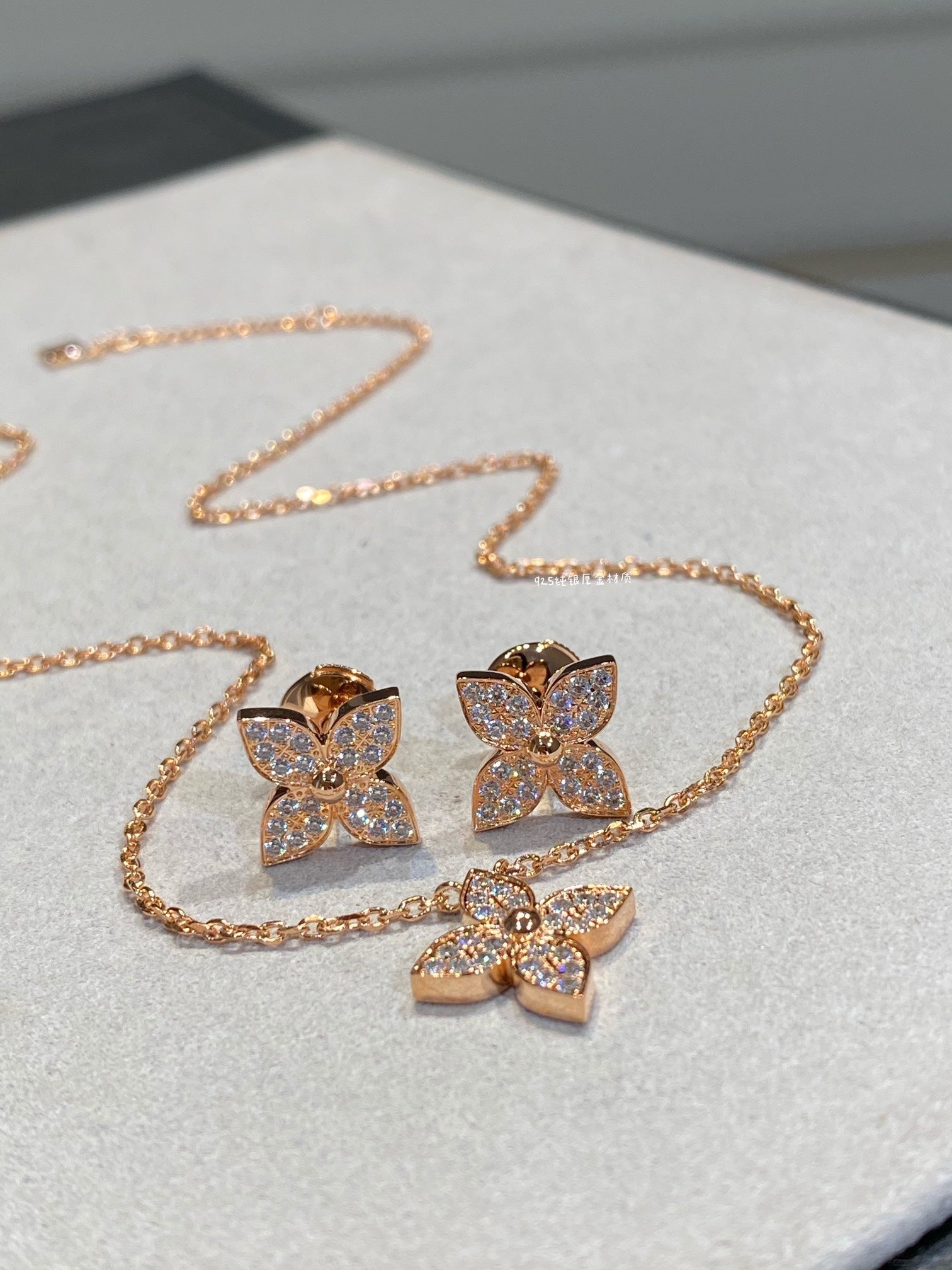 [CLOVER JEWELRY]STAR DIAMOND NECKALCE