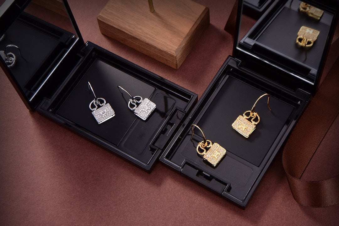[CLOVER JEWELRY]KELLY DIAMOND EARRINGS