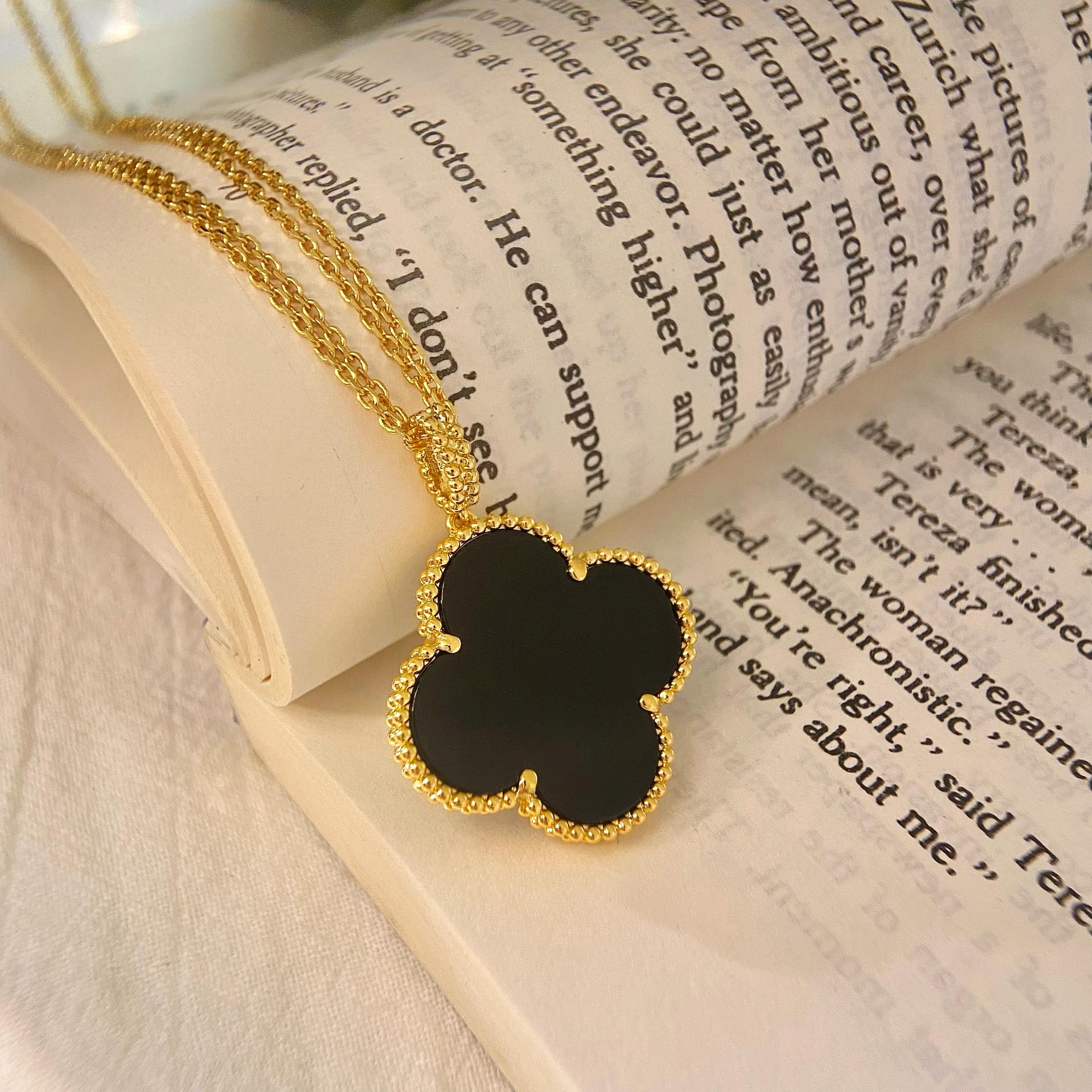 [Camiery]CLOVER 25MM NECKLACE GOLD ONYX