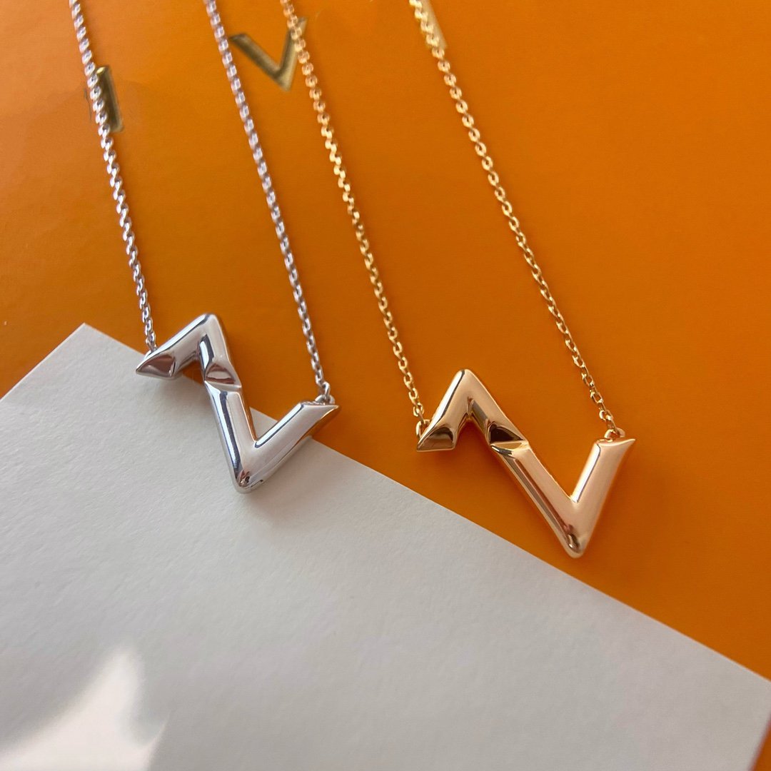 [CLOVER JEWELRY]VOLTE UPSIDE DOWN NECKLACE