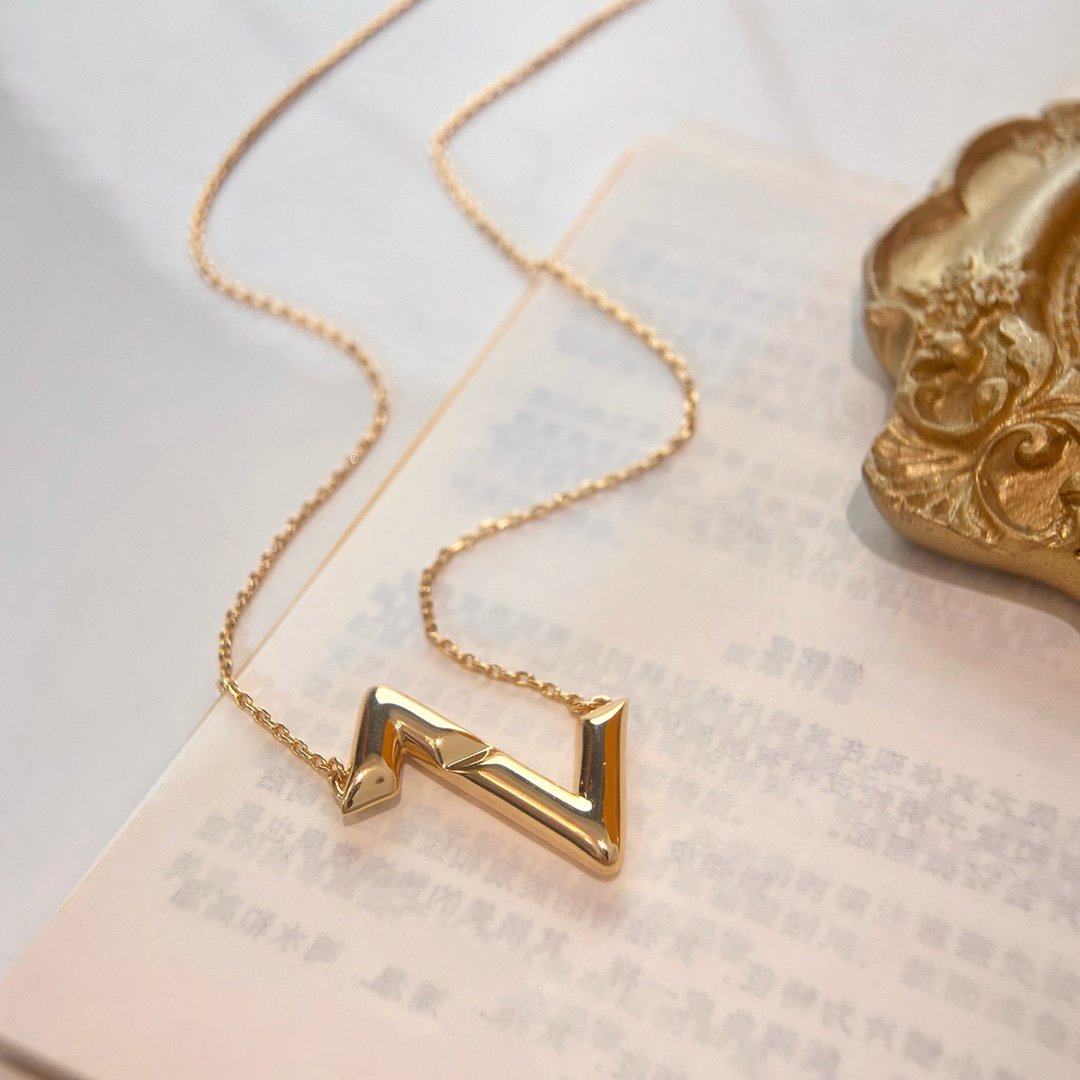 [CLOVER JEWELRY]VOLTE UPSIDE DOWN NECKLACE