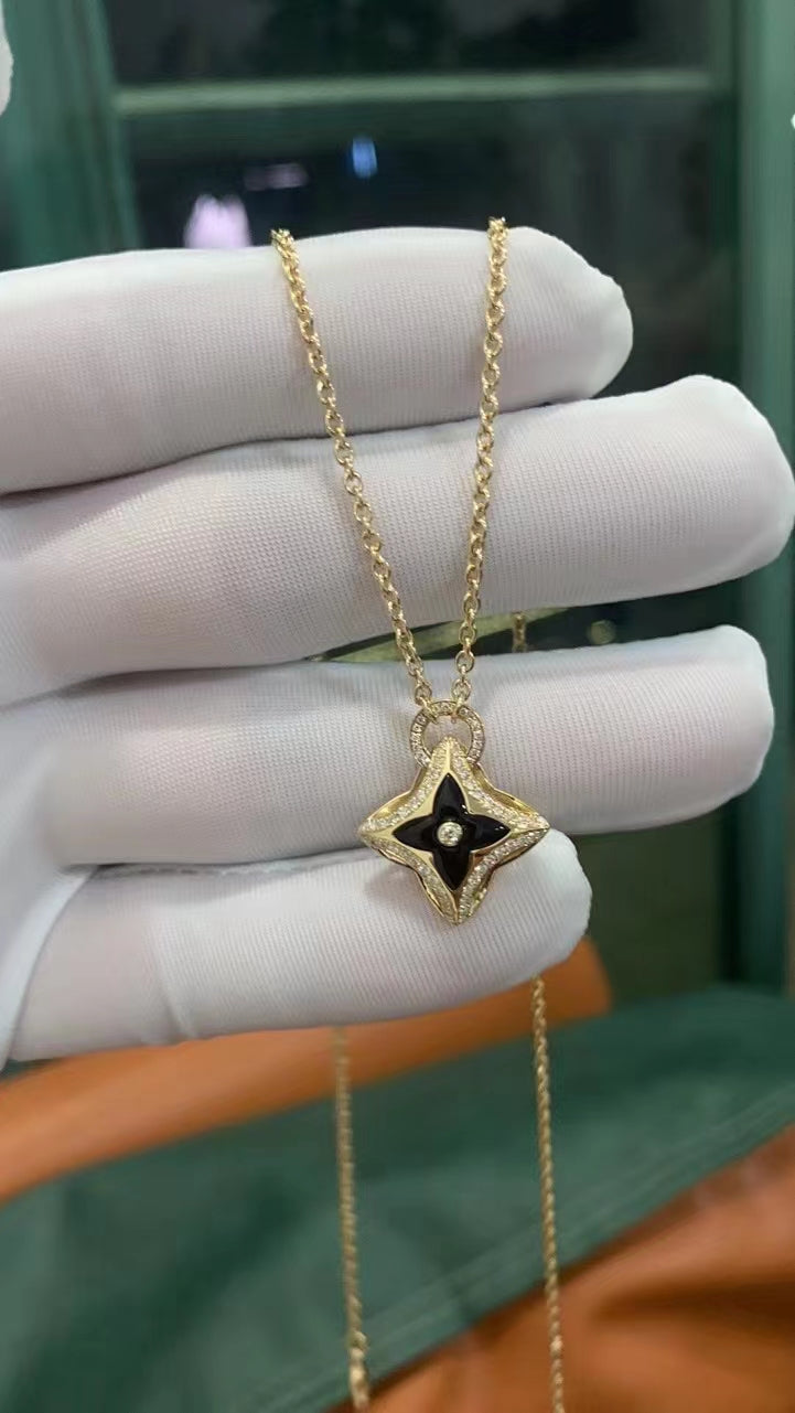 [CLOVER JEWELRY]STAR PEDANT PINK GOLD DIAMOND NECKLACE