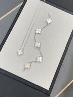 [CLOVER JEWELRY]CLOVER WHITE PEARL MOP 5 MOTIF BRACELET COLLECTION