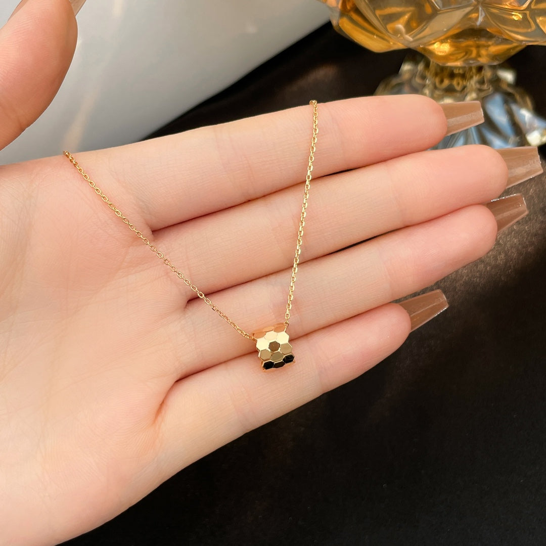 [CLOVER JEWELRY]BEE MINI NECKLACE