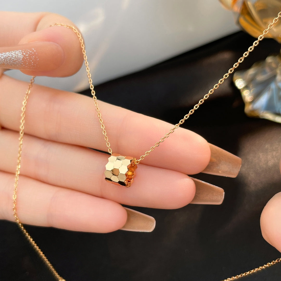 [CLOVER JEWELRY]BEE MINI NECKLACE