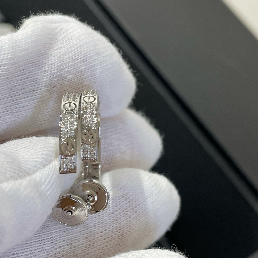[CLOVER JEWELRY]LOVE DIAMOND SILVER HOOP EARRINGS