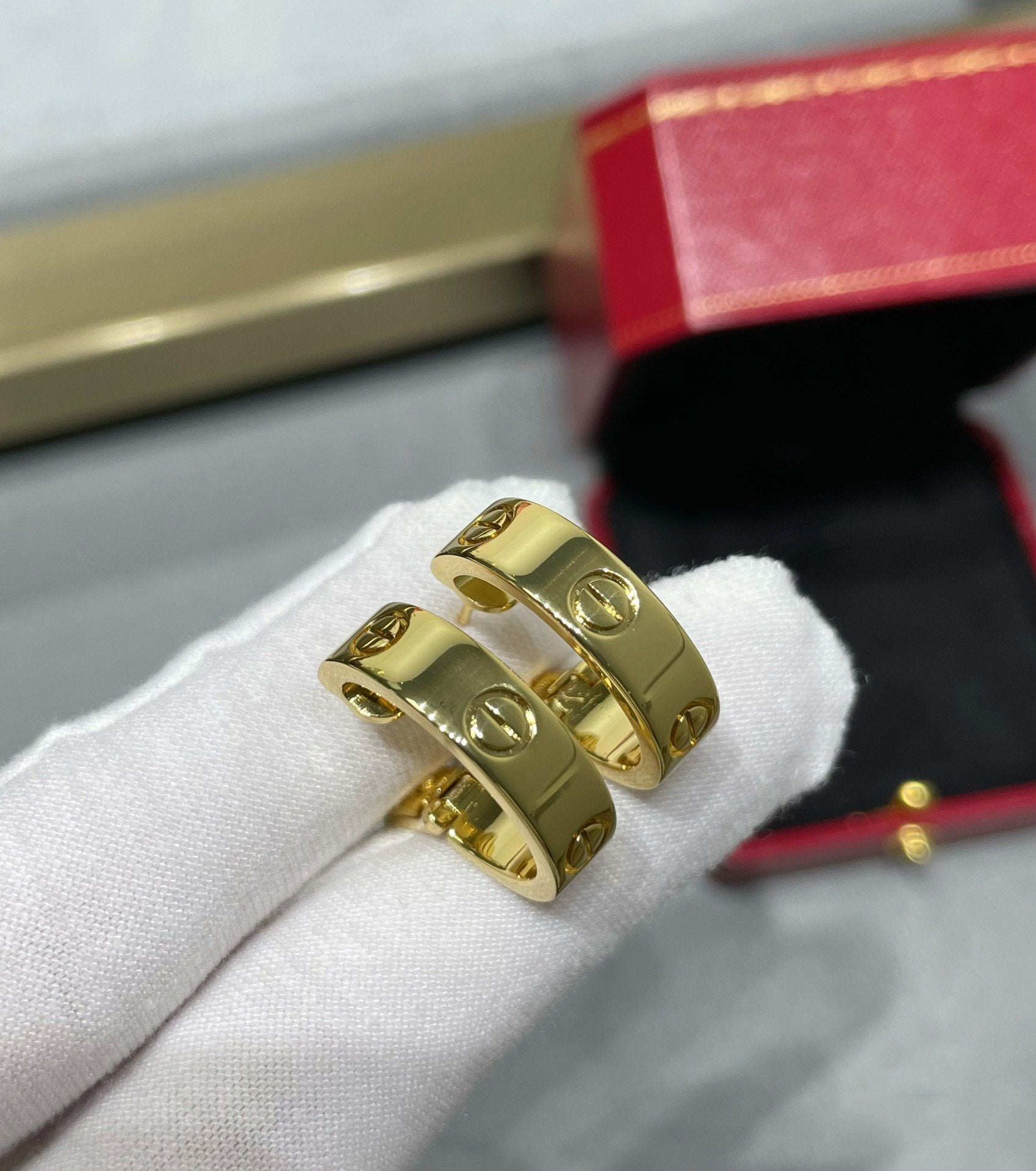 [CLOVER JEWELRY]LOVE 5.5MM EARRINGS