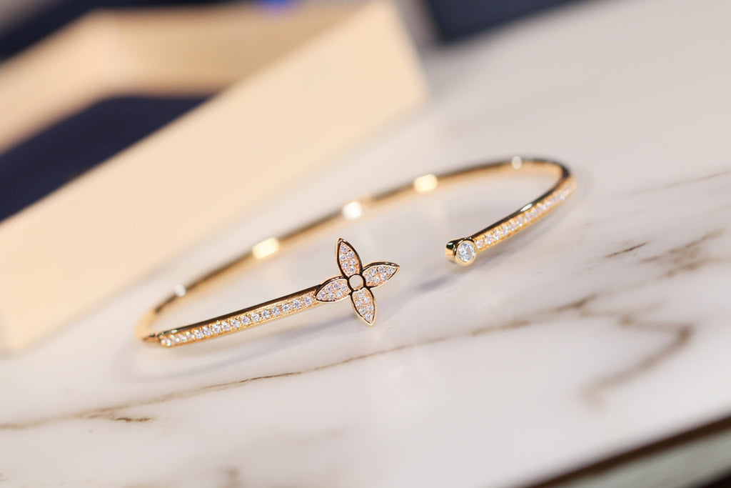 [CLOVER JEWELRY]IDYLLE GOLD OPEN BRACELET DIAMOND PAVED