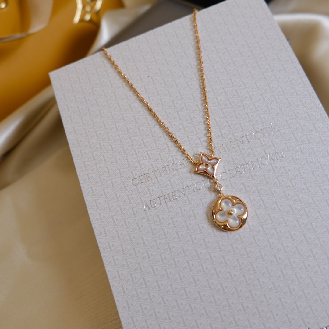 [CLOVER JEWELRY]STAR AND SUN WHITE MOP 2 MOTIF PINK GOLD NECKLACE
