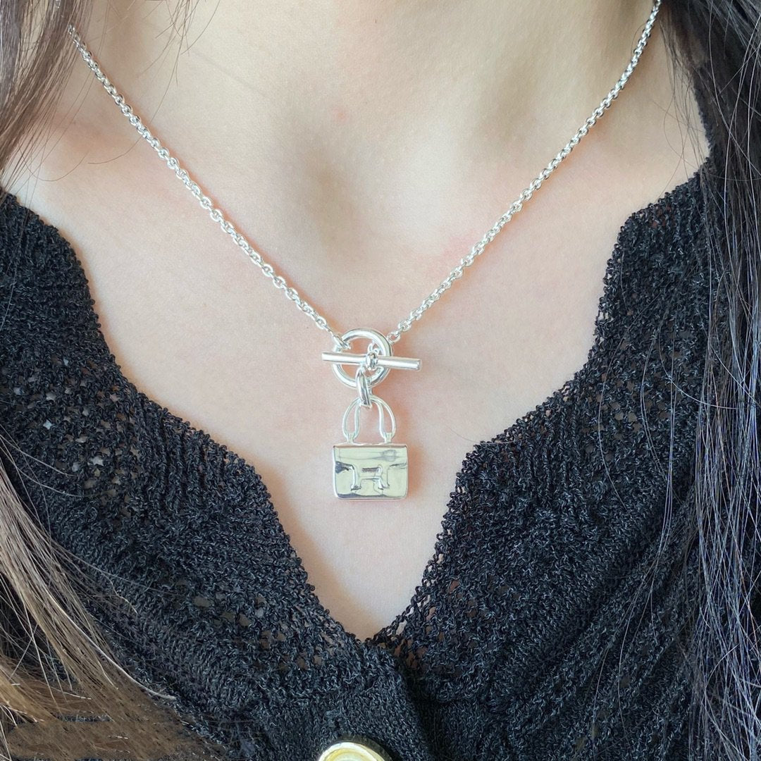 [Camiery]CONSTANCE PEDANT SILVER NECKLACE