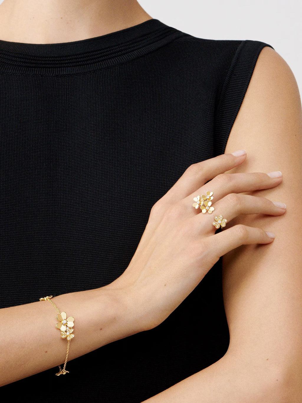 [Camiery] VA FRIVOLE GOLD 5 FLOWERS GOLD BRACELET