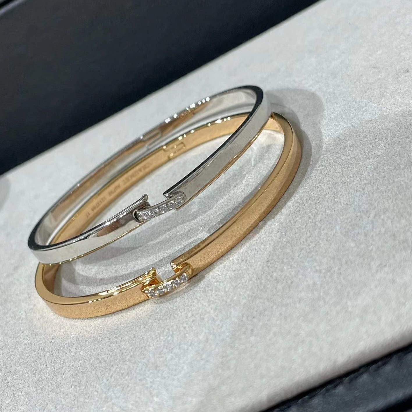 [CLOVER JEWELRY]LIENS EVIDENCE DIAMOND BRACELET