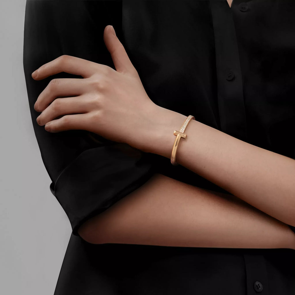 [Camiery] TF T Bracelet - T1 Wide Half Pavé Bangle Yellow Gold