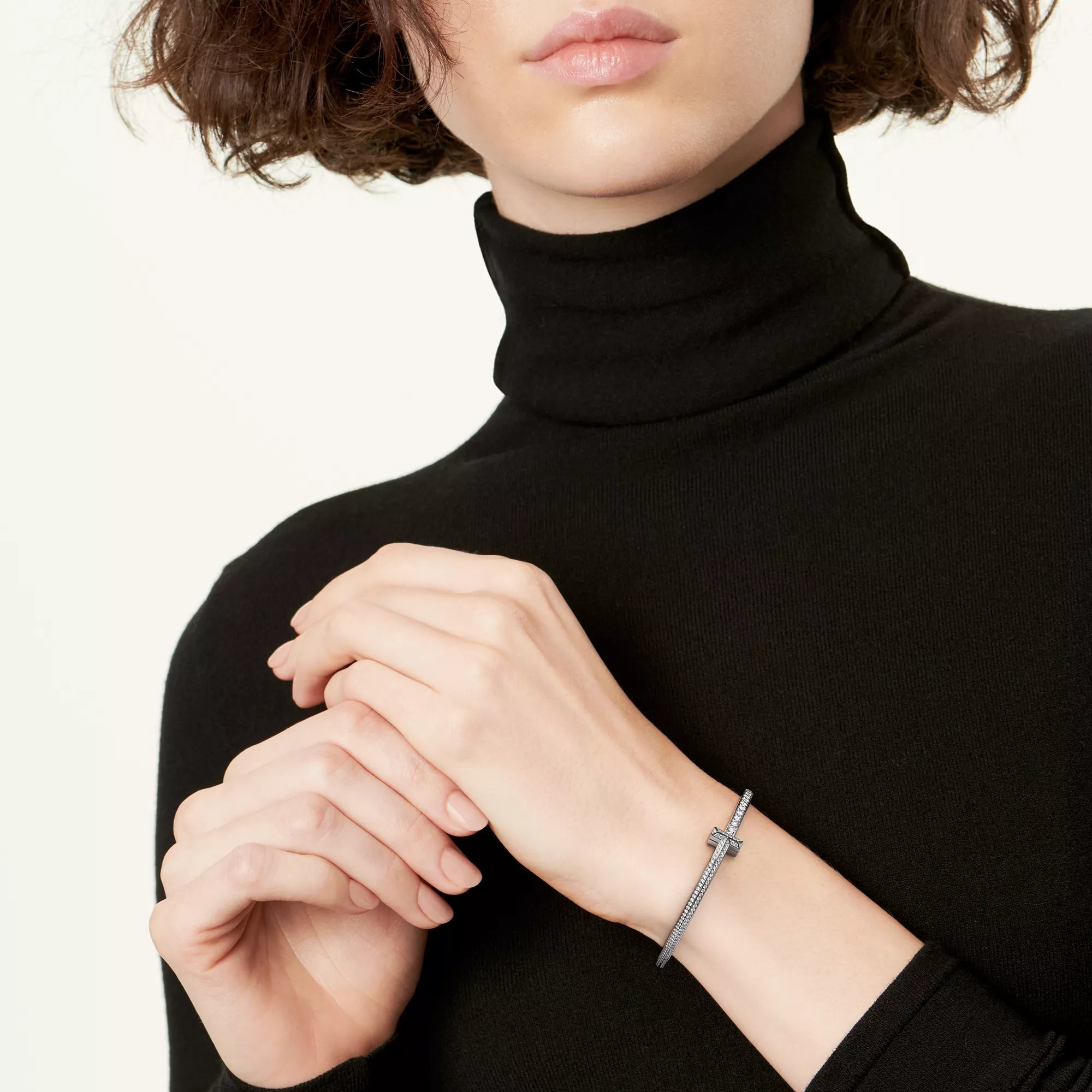 [Camiery] TF T Bracelet - T1 Narrow Pavé Diamond Hinged Bangle in White Gold