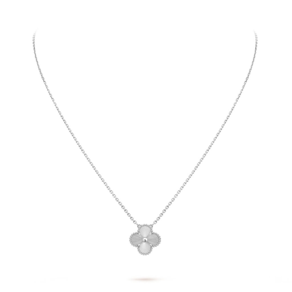 [Camiery] VA CLOVER 15MM LASER WHITE GOLD NECKLACE