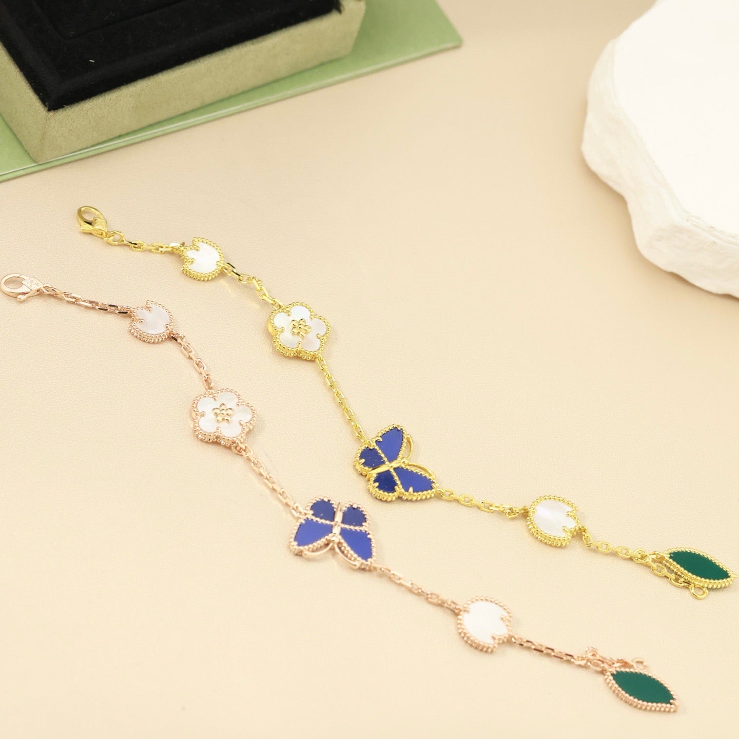 [Camiery] LUCKY SPRING BUTTERFLY 5 MOTIF BRACELET