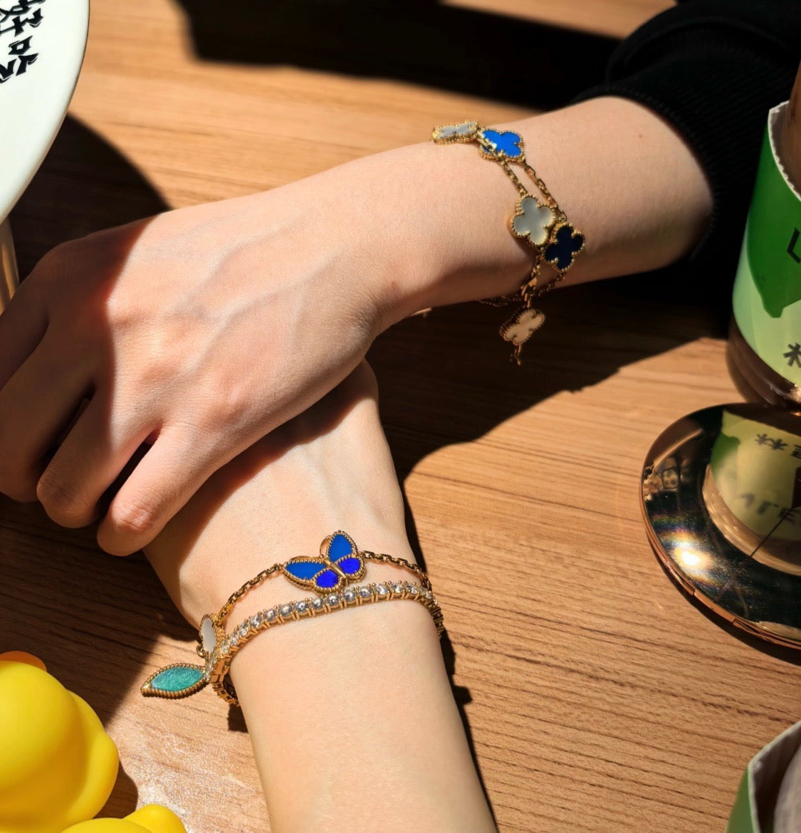 [Camiery] LUCKY SPRING BUTTERFLY 5 MOTIF BRACELET
