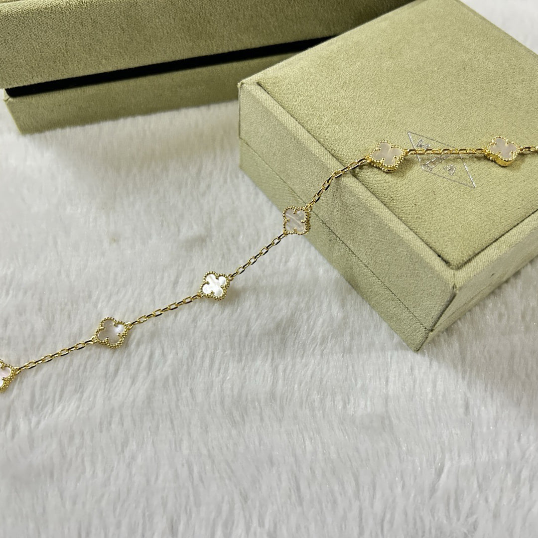 [Camiery]CLOVER 6 MOTIF WHITE MOP BRACELET
