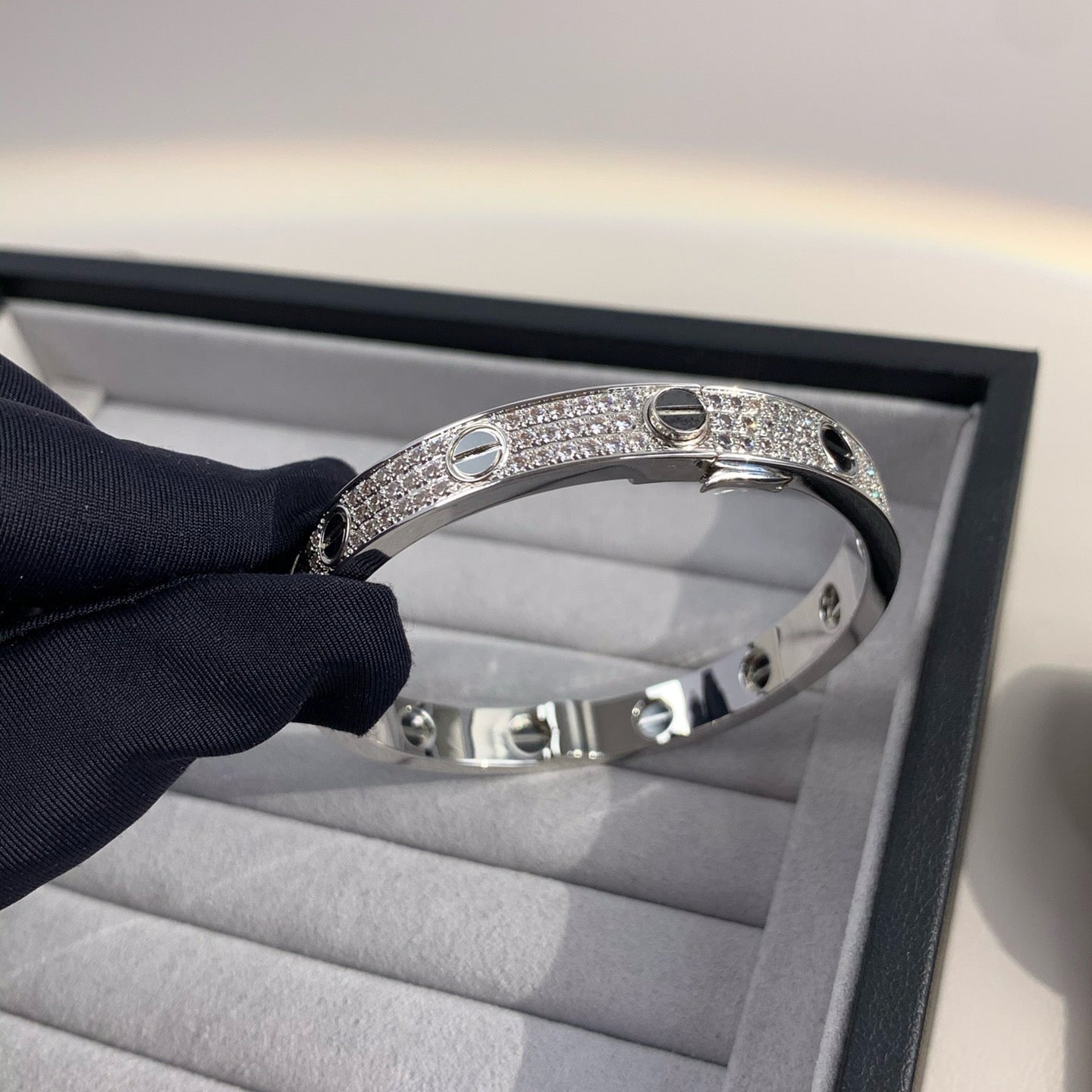 [Camiery] LOVE BRACELET 6.1MM DIAMOND-PAVED CERAMIC