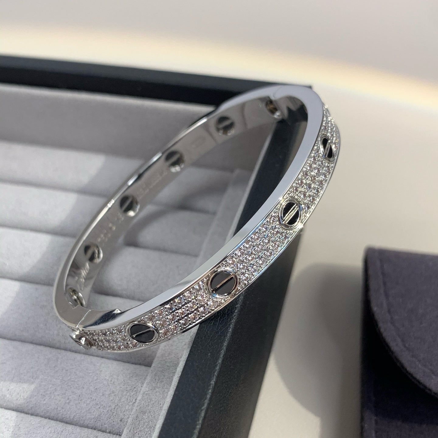 [Camiery] LOVE BRACELET 6.1MM DIAMOND-PAVED CERAMIC
