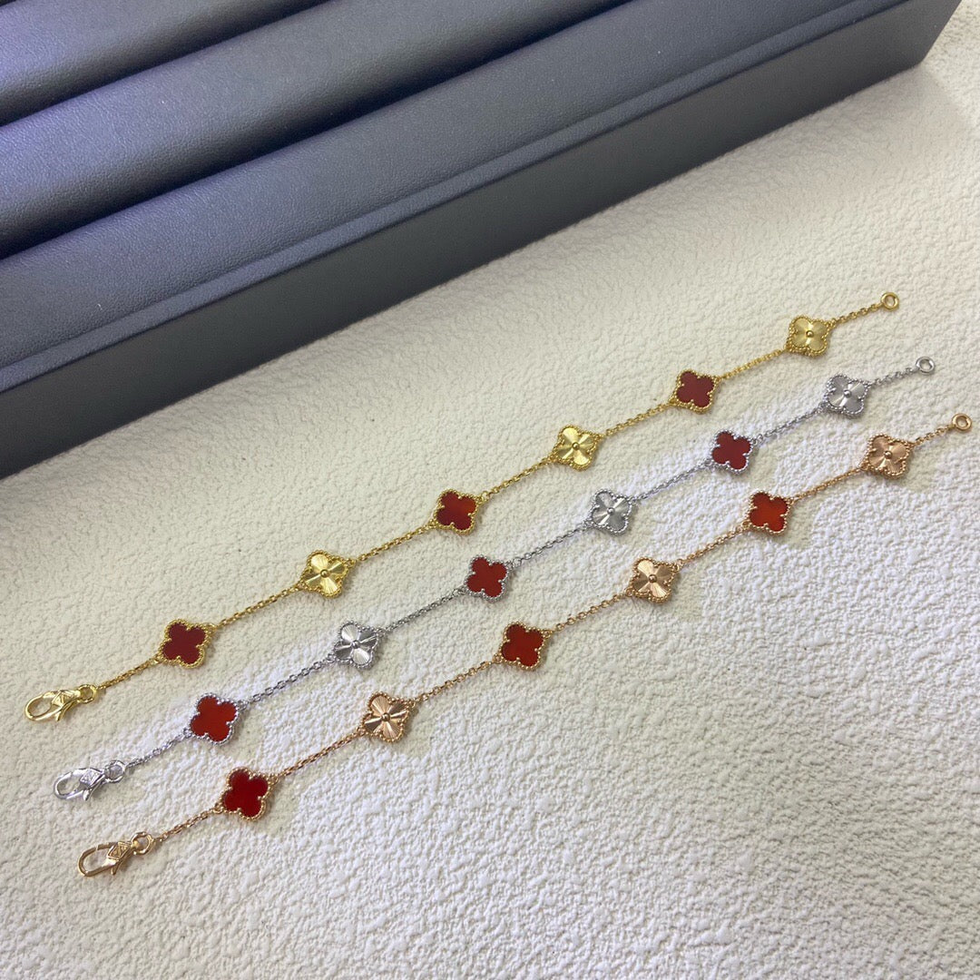 [Camiery]CLOVER 6 MOTIF RED AGATE LASER BRACELET