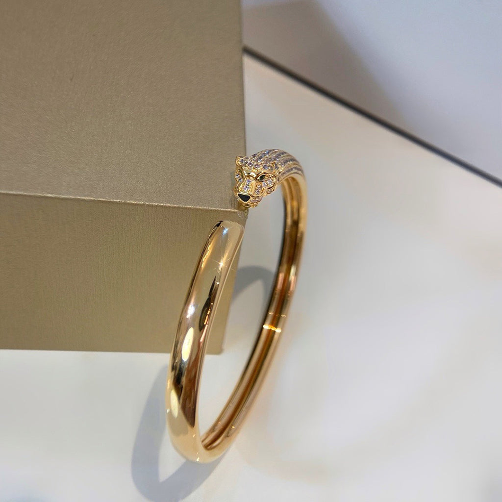 [Camiery] PANTHERE HALF DIAMOND OPEN BRACELET