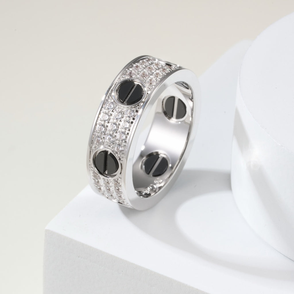 [Camiery] LOVE RING 5.5MM DIAMONDS PAVED CERAMIC