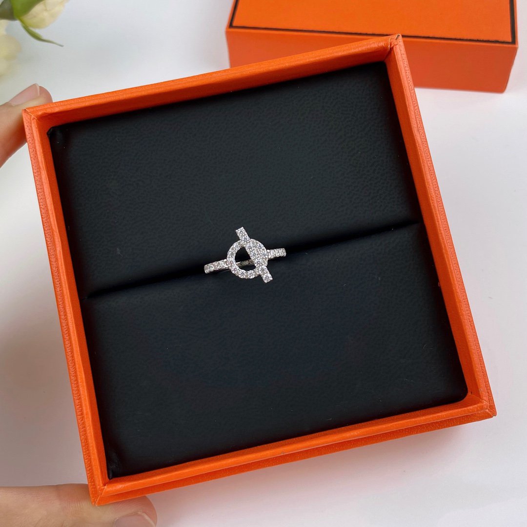 [CLOVER JEWELRY]ECHAPPEE RING SILVER DIAMOND