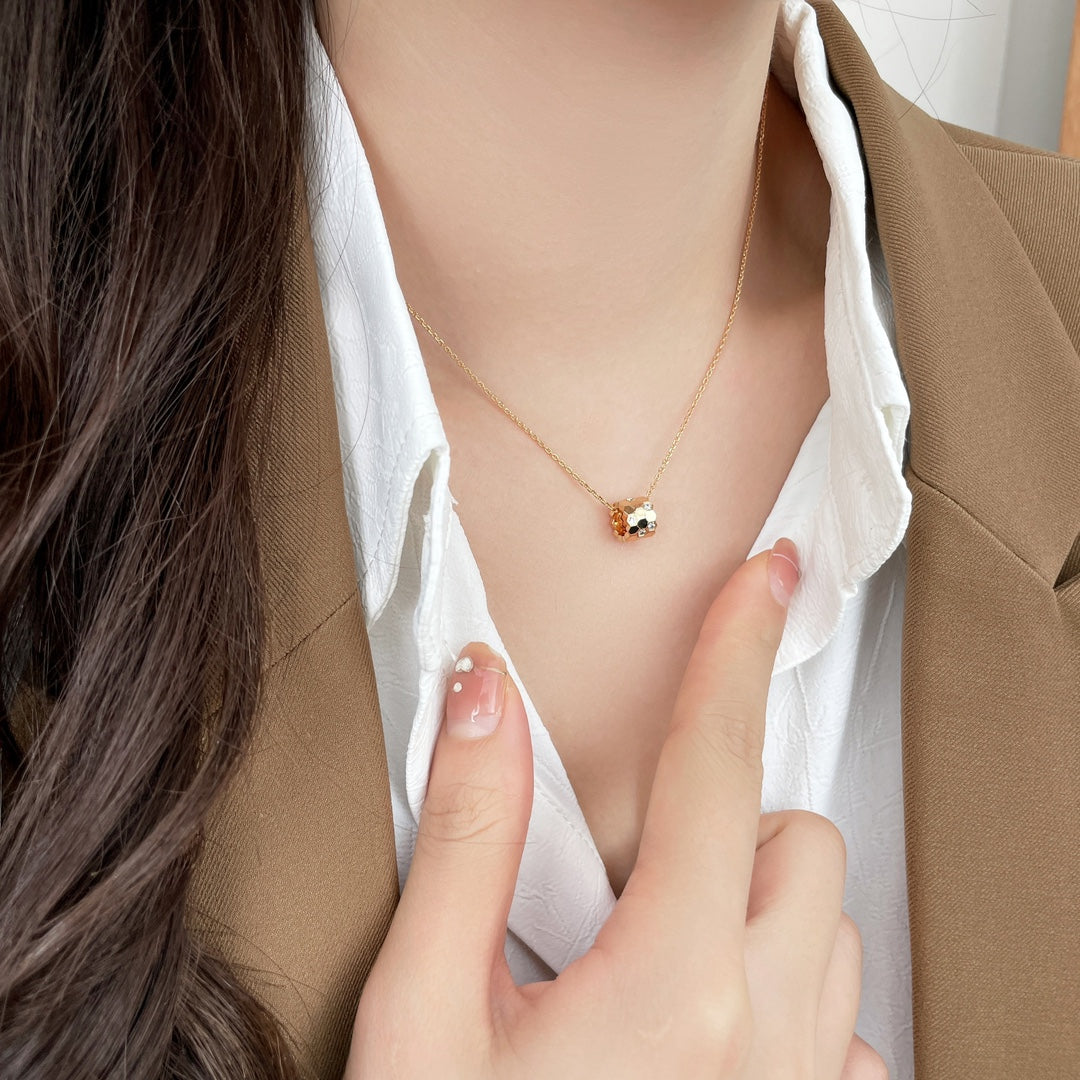 [CLOVER JEWELRY]BEE MINI PEDANT DIAMOND NECKLACE