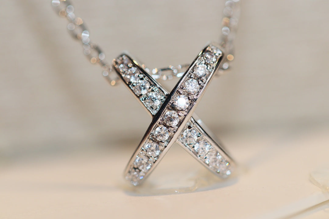 [CLOVER JEWELRY]JEUX DE DIAMOND NECKLACE
