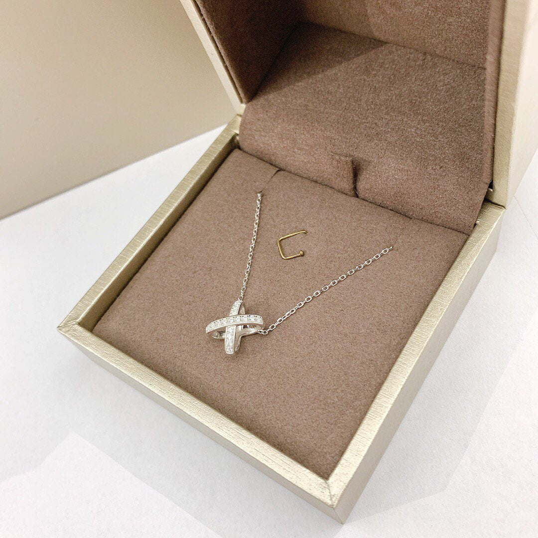 [CLOVER JEWELRY]JEUX DE DIAMOND NECKLACE