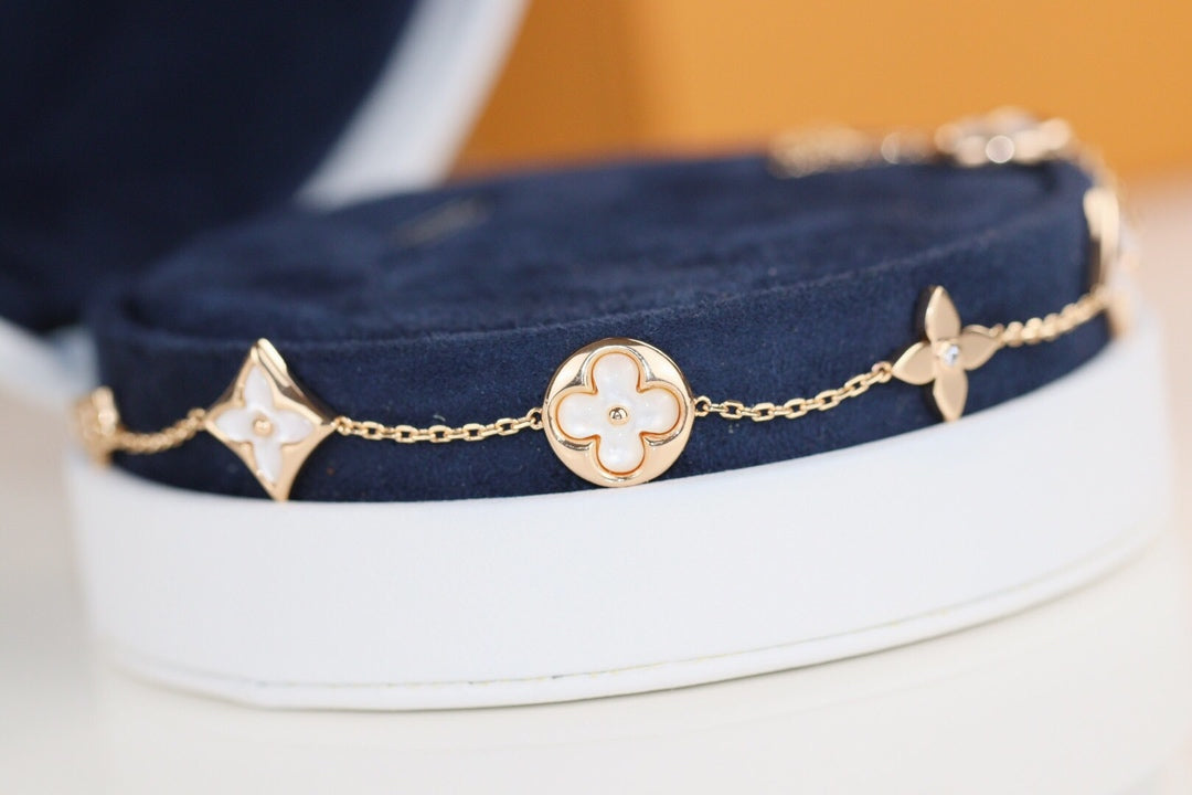 [CLOVER JEWELRY]LEAF CLOVER BRACELET