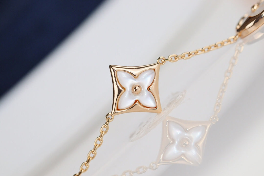 [CLOVER JEWELRY]LEAF CLOVER BRACELET