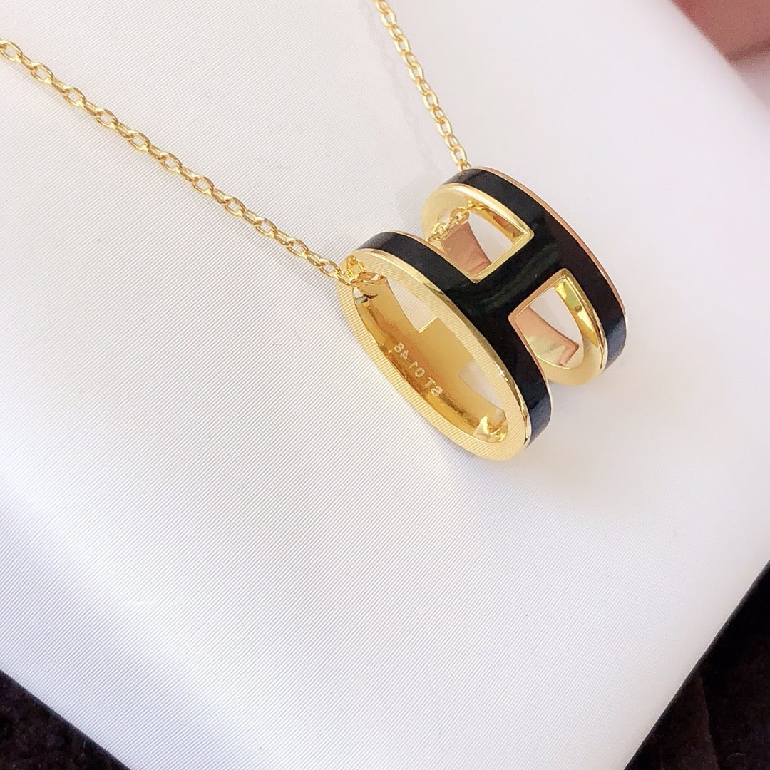 [CLOVER JEWELRY]HM CLIC BLACK ENAMEL GOLD NECKLACE