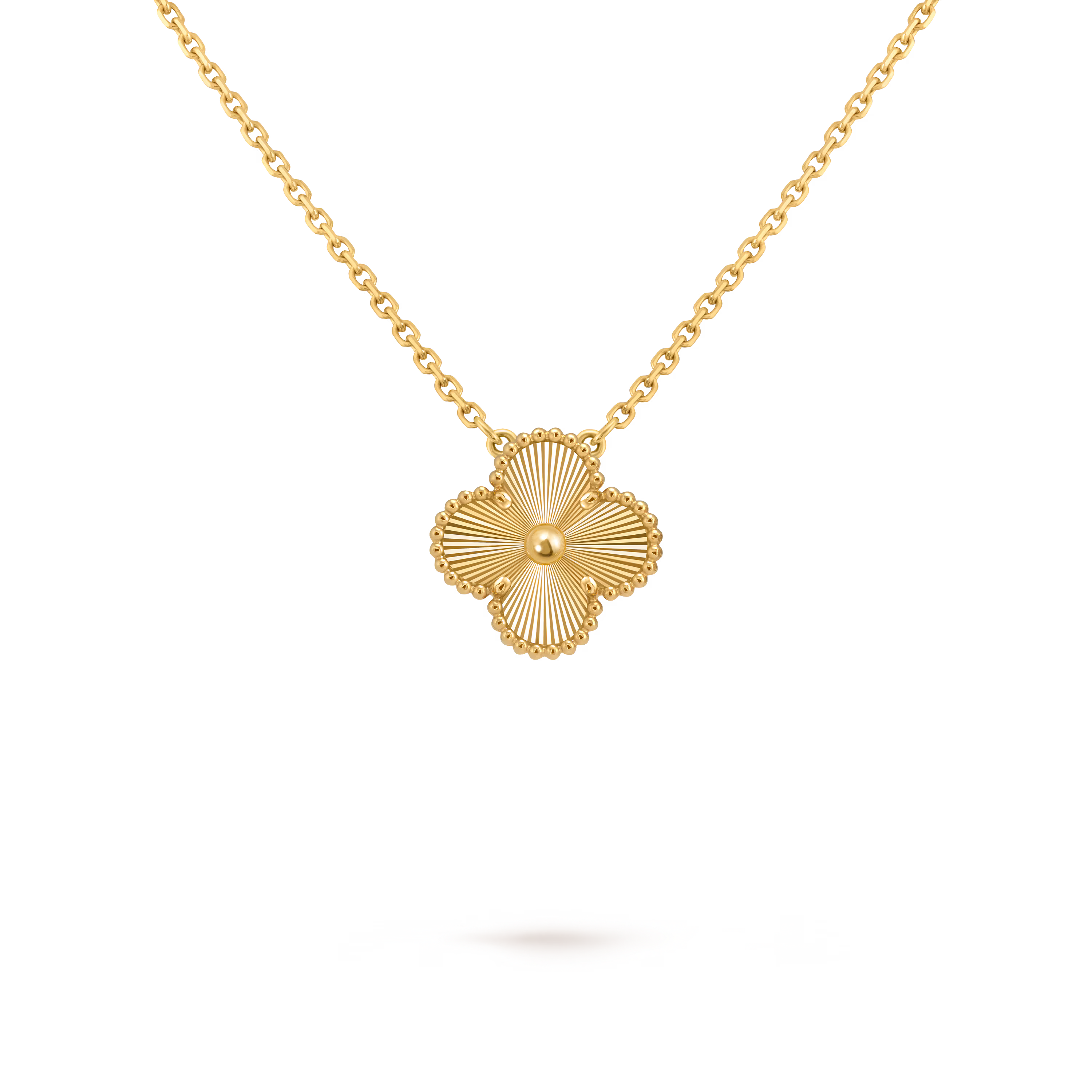 [Camiery] VA CLOVER 15MM LASER GOLD NECKLACE