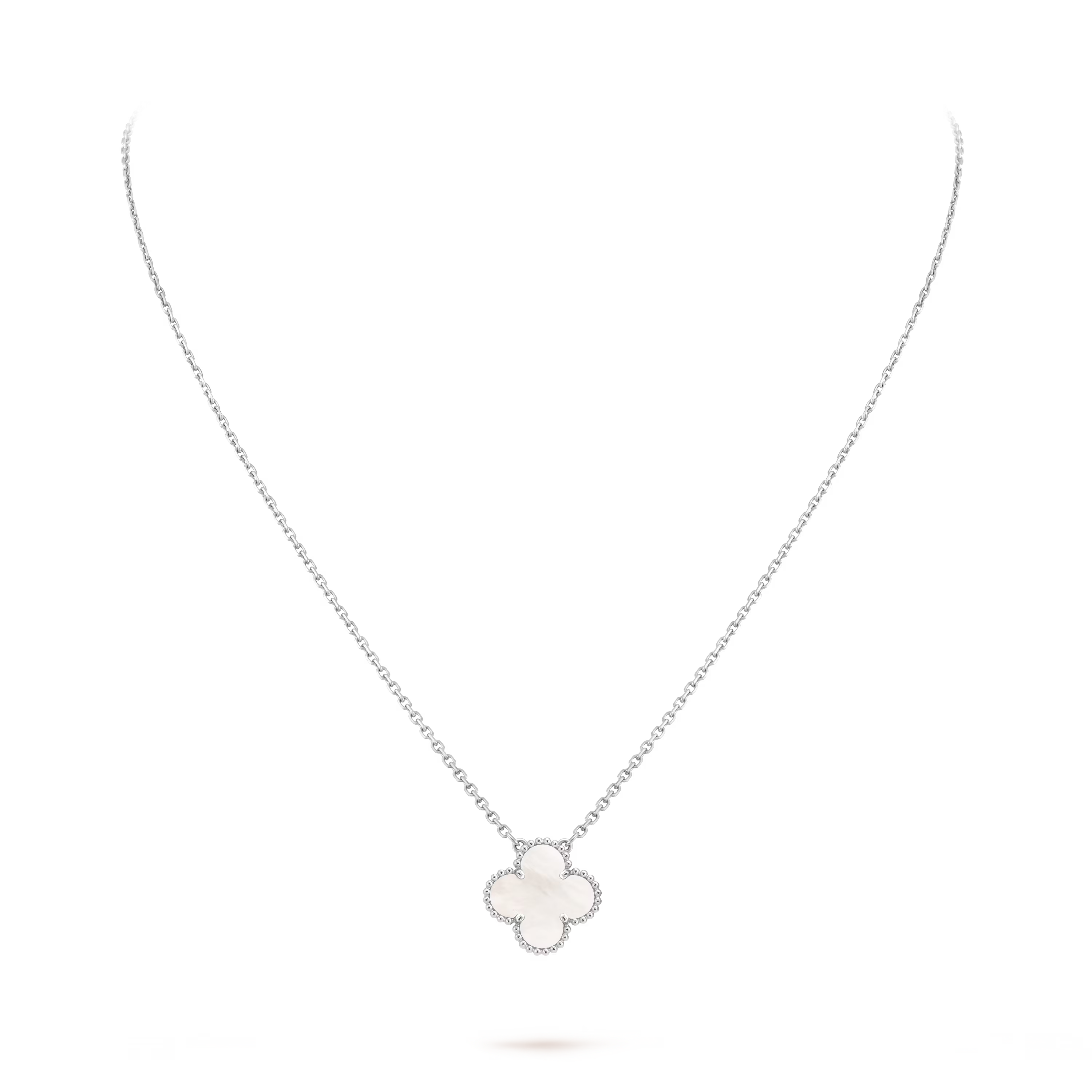 [Camiery] VA CLOVER 15MM WHITE PEARL MOP WHITE GOLD NECKLACE
