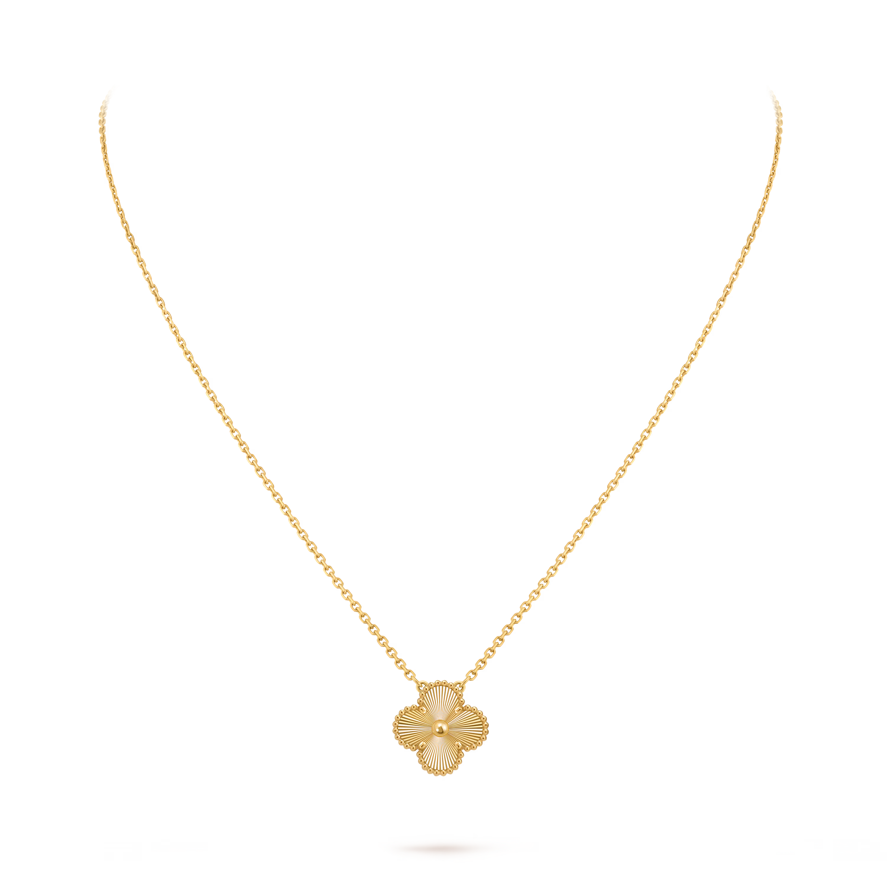 [Camiery] VA CLOVER 15MM LASER GOLD NECKLACE