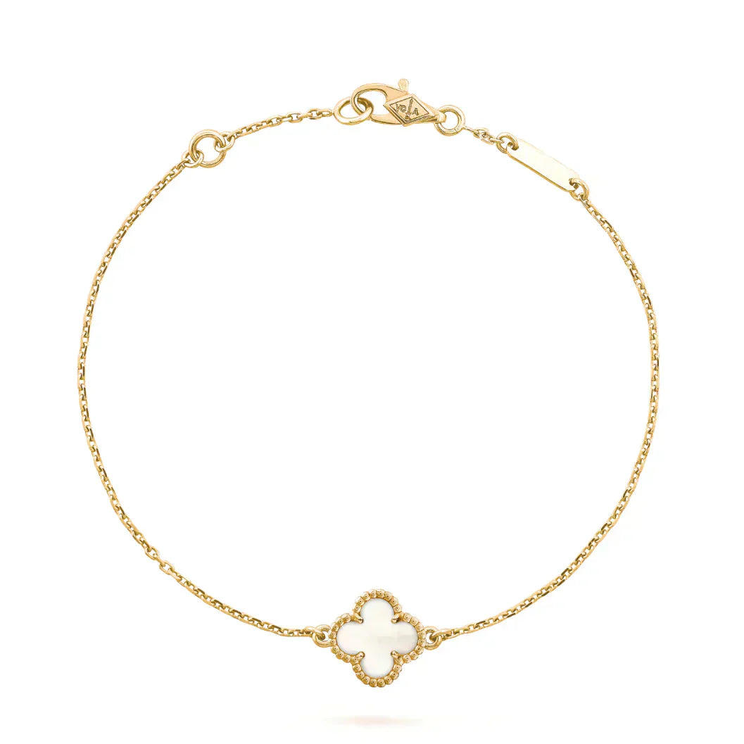 [Camiery]CLOVER WHITE MOP SINGLE FLOWER BRACELET